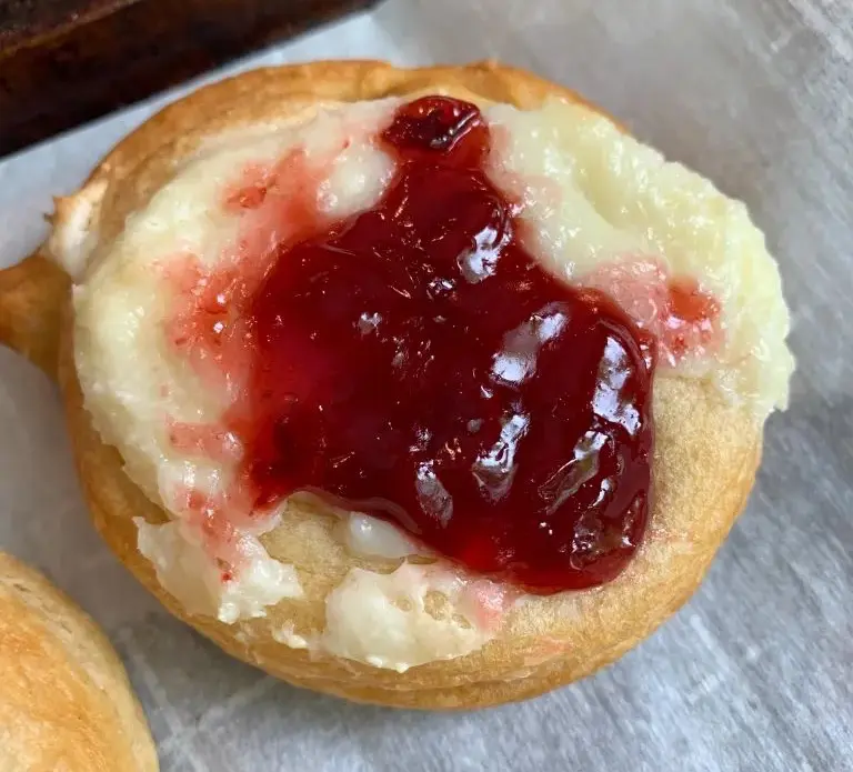 cherry danish