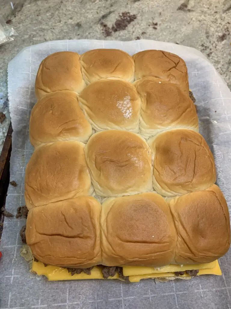 Hawaiian roll tops
