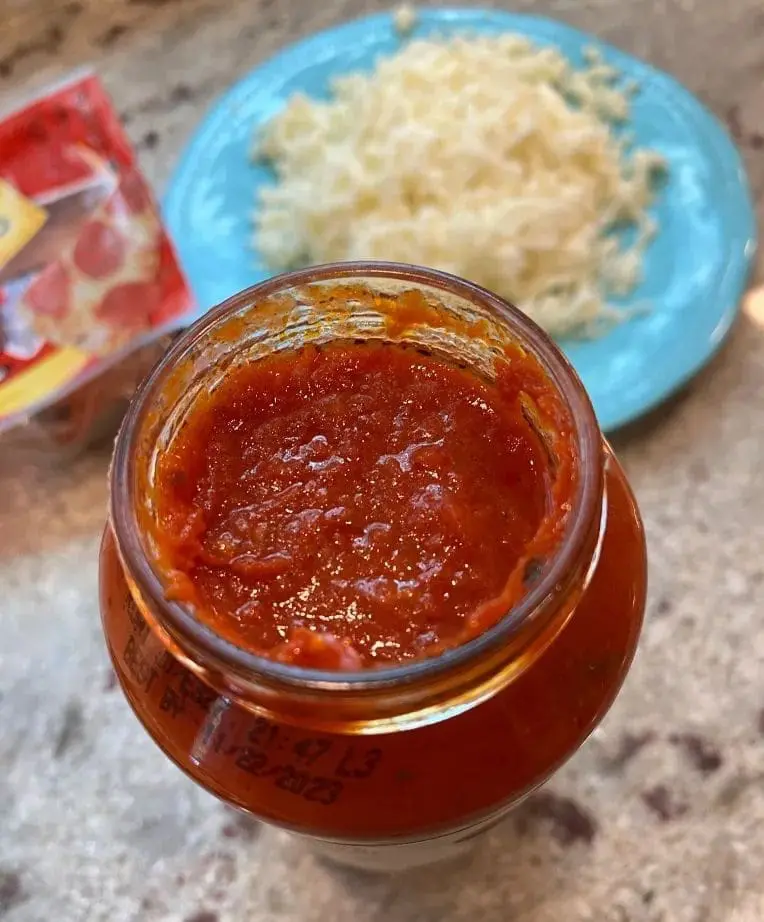 jarred tomato sauce
