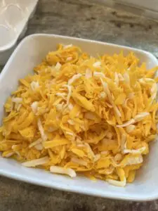 shredded blended cheese