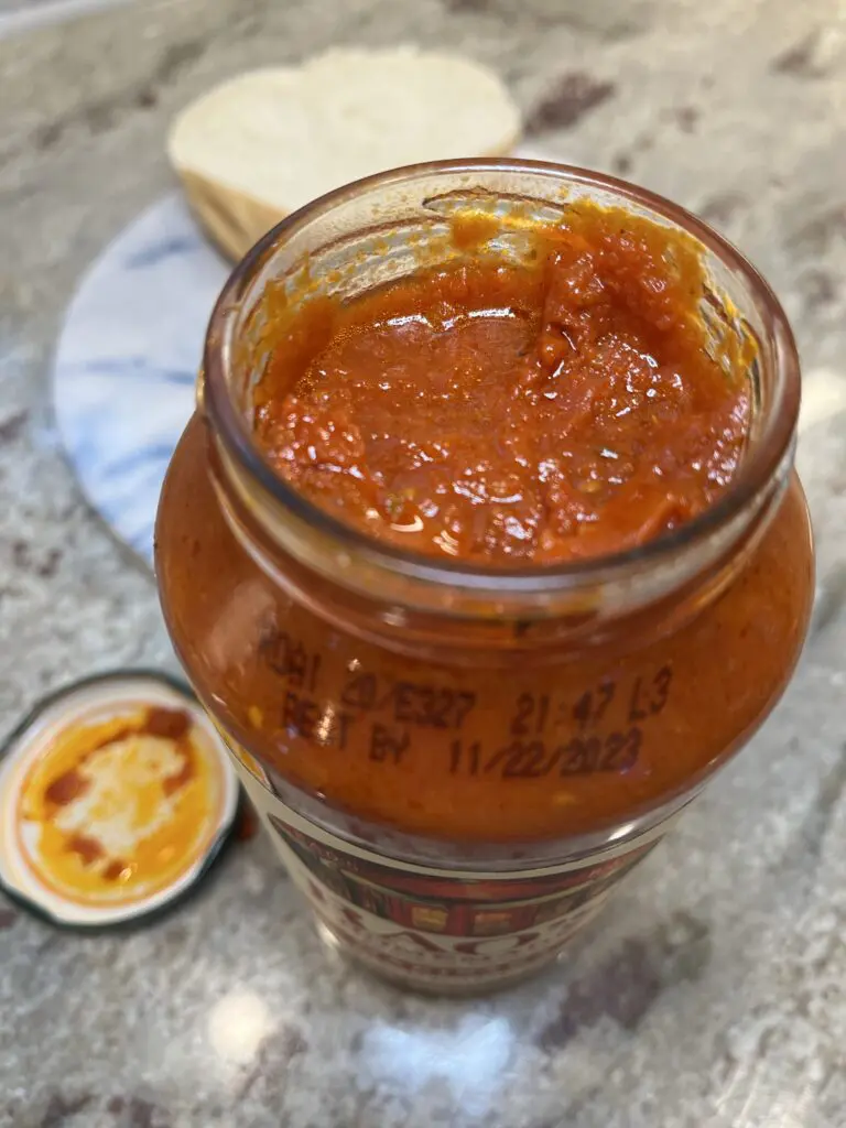 jarred raoes sauce