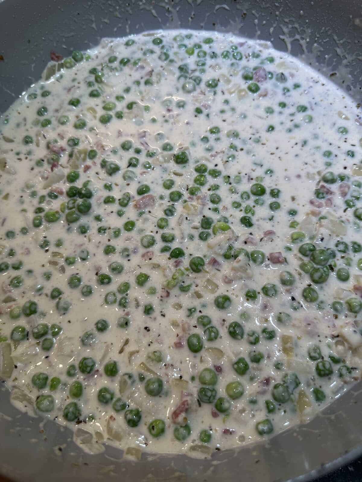 pancetta and peas in heavy cream