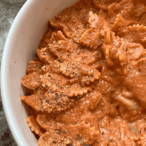 pink marinara Alfredo sauce