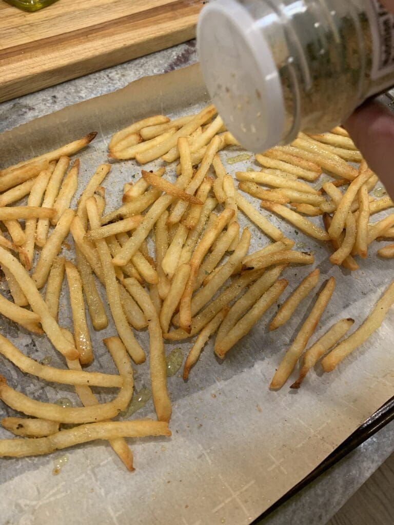 seasoned French fries