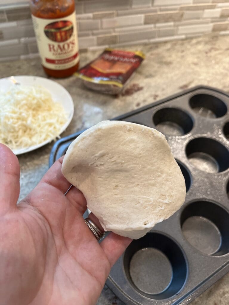 individual pizza dough