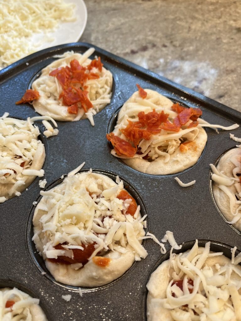 pizza cupcakes in muffin tin