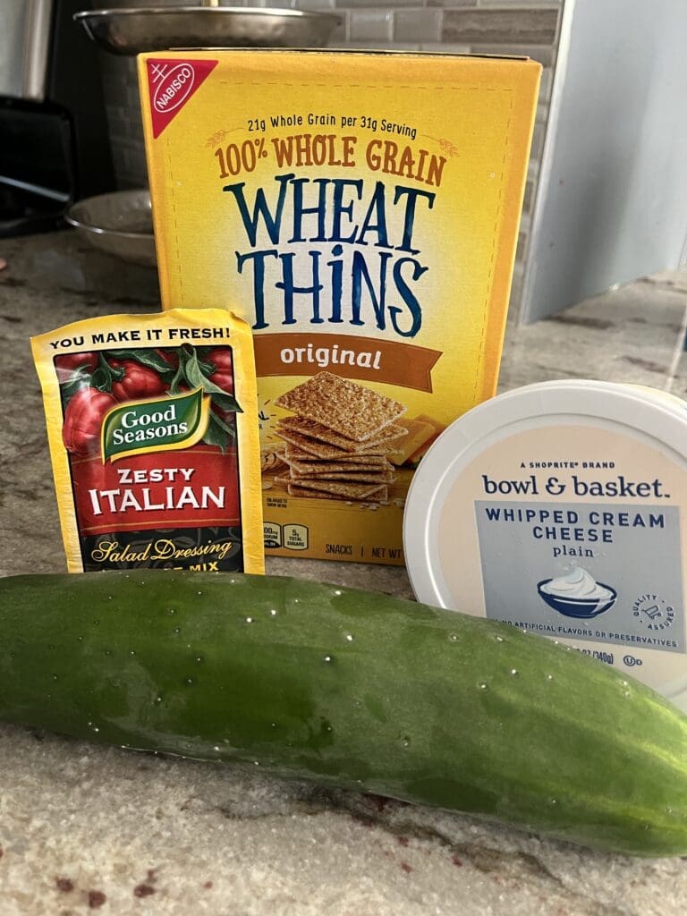 3 ingredient cucumber dip ingredients