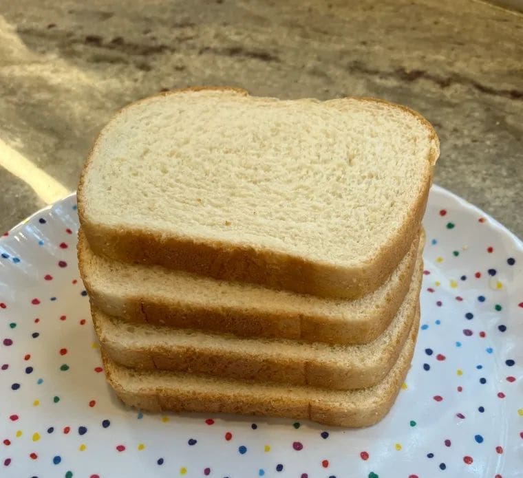 sliced white bread