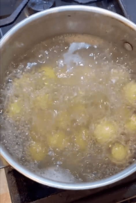 boiling potatoes