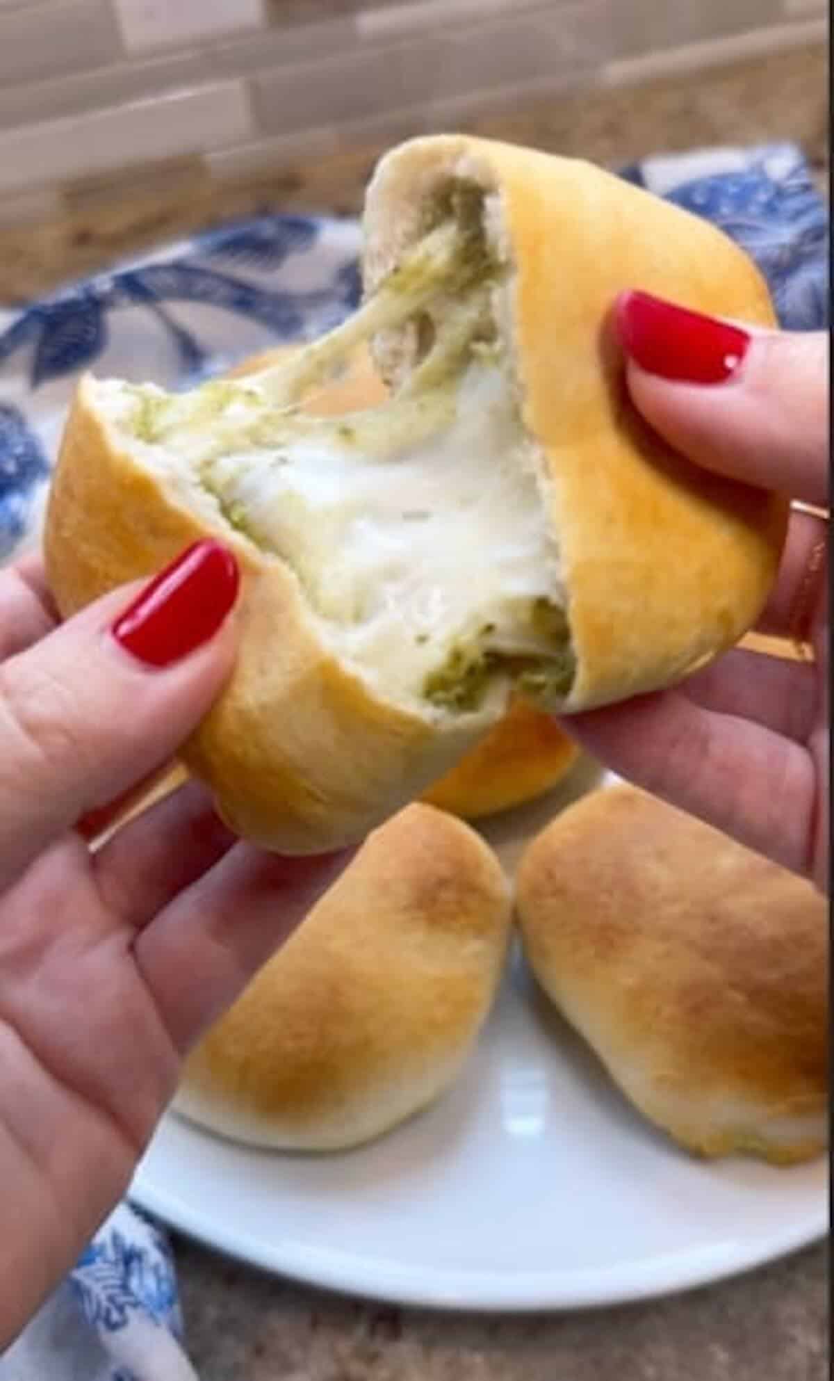 finished pesto bombs