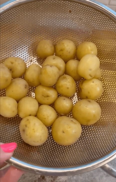 rinsed and cleaned potatoes
