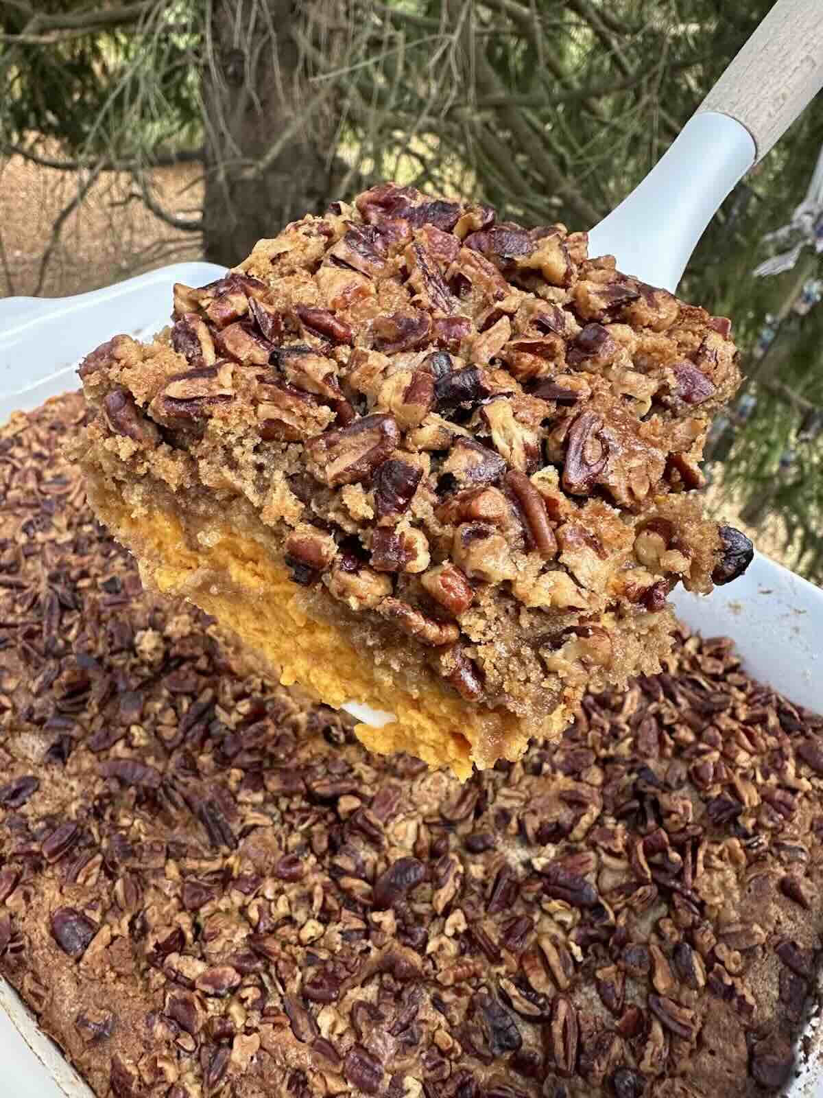 finished pumpkin dump cake