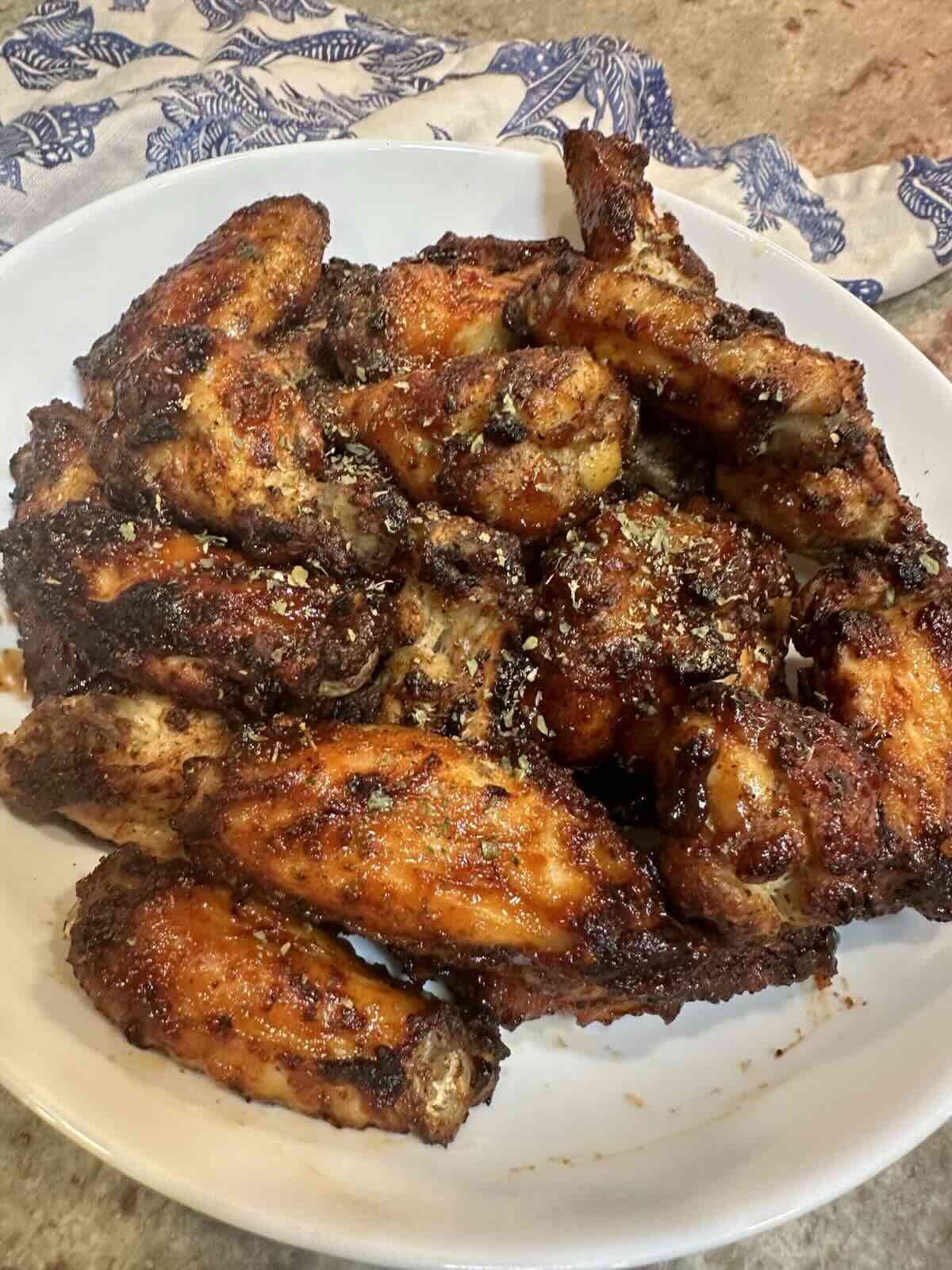 finished bbq chicken wings